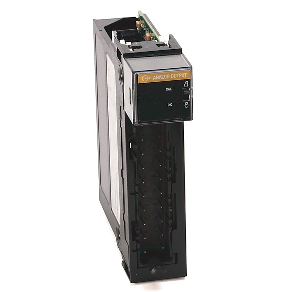 Модуль аналогового вывода Allen Bradley 1756-OF8, ControlLogix, 8 каналов, ток/напряжение
