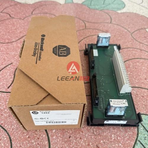 Терминал Allen Bradley 1492-TIFM40F-24-2