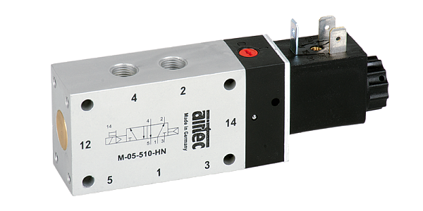 Электромагнитный клапан Airtec ME-07-511-HN-142, 5/2-ходовой, с механической пружиной возврата, номинальный размер 9 мм, соединение G1/4, напряжение питания 24 В DC, степень защиты IP65