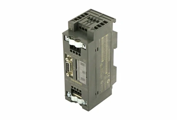 Повторитель Siemens SIMATIC DP 6ES7972-0AA01-0XA0, для подключения систем PROFIBUS/MPI с максимальной скоростью передачи данных до 12 Мбит/с, степень защиты IP20