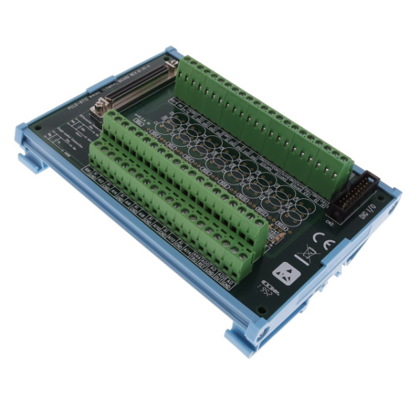 Модуль Advantech PCLD-8712-AE