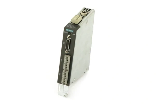 Модуль датчика Siemens 6SL3055-0AA00-5CA2, SINAMICS SMC30, для инкрементальных и SSI-датчиков, DRIVE-CLiQ, монтаж 30 мм