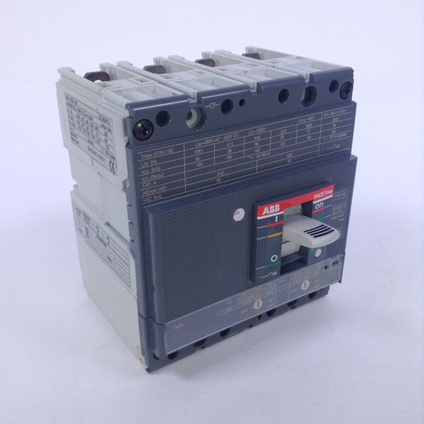 Автоматический выключатель ABB XT2N160 TMA40 FF 3P